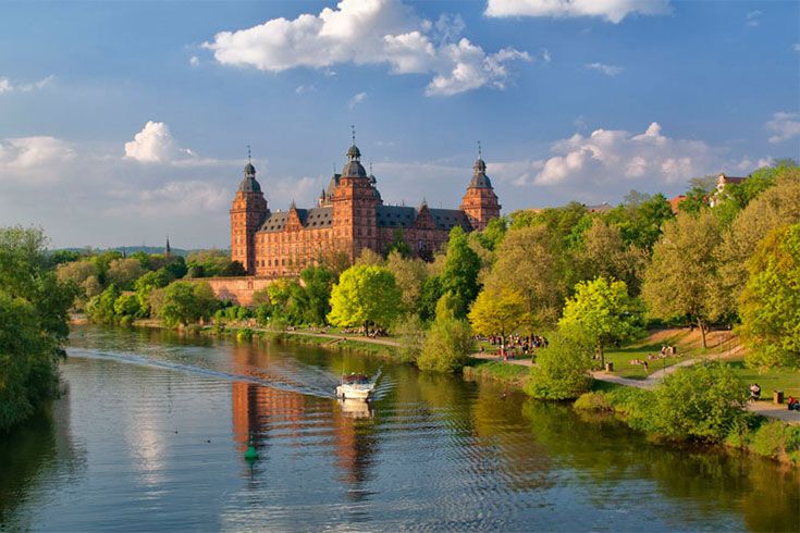 Schloss Johannisburg (Foto: Till Benzin)