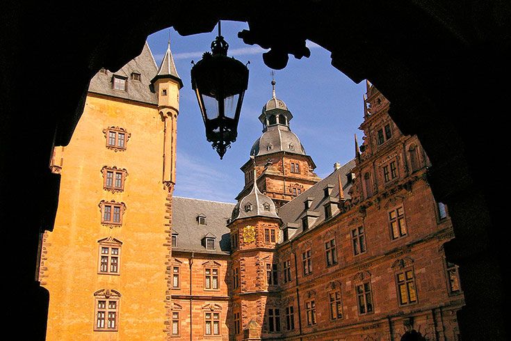 Schlosshof (Foto: Till Benzin)