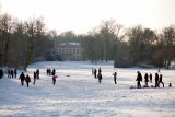 Bild vom Eislaufen im Park Sch&ouml;nbusch.