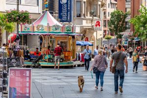 Volkfest in der Innenstadt Aschaffenburg (Foto: Till Benzin)