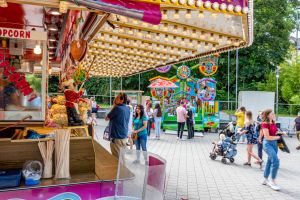 Volkfest in der Innenstadt Aschaffenburg (Foto: Till Benzin)