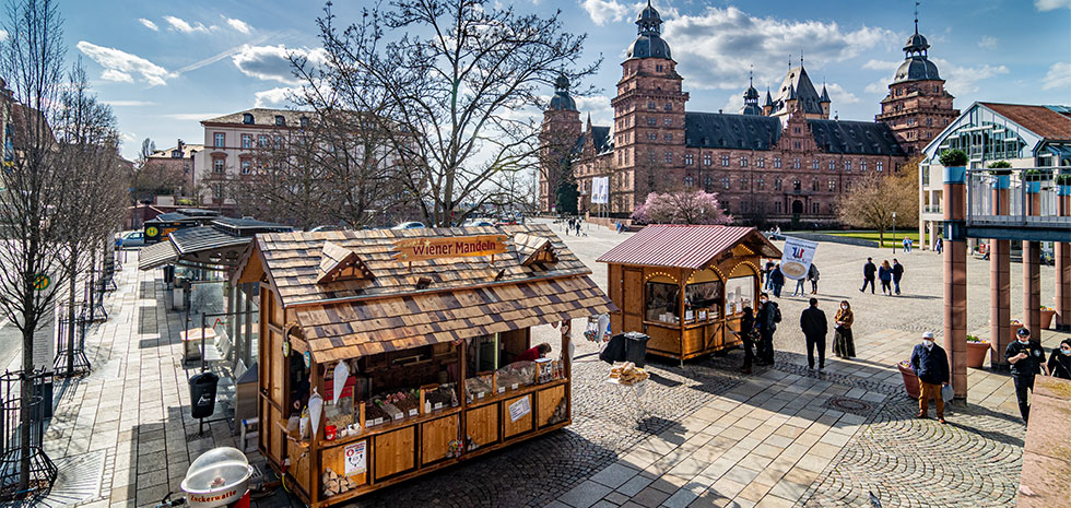 Schausteller in der Innenstadt in Aschaffenburg (Foto: Till Benzin)