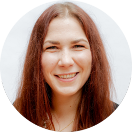 Theresah Hartmann, Verwaltung Sprachprüfungen