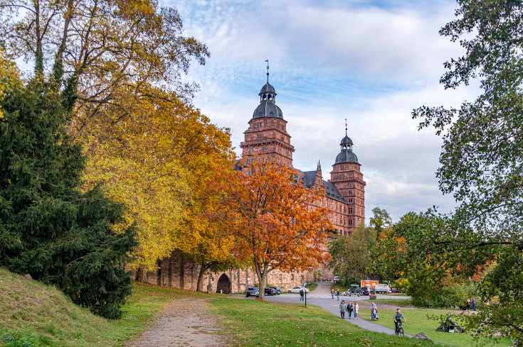 Mainufer ©W. Gulder