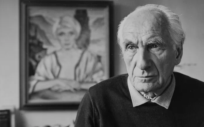 Christian Schad vor dem Portrait „Bettina“ von 1977 (CSSA M 37)