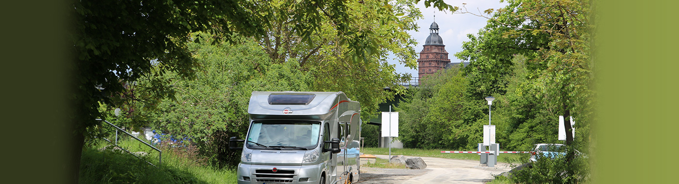 Reisemobilstellplatz am Mainufer