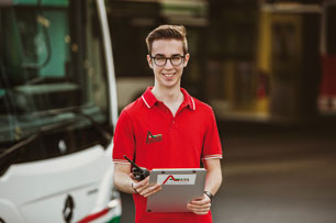 Fachkraft im Fahrbetrieb