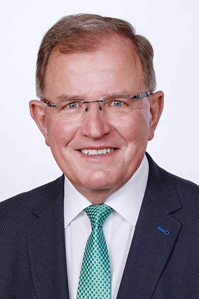 Bezirkstagspräsident Erwin Dotzel