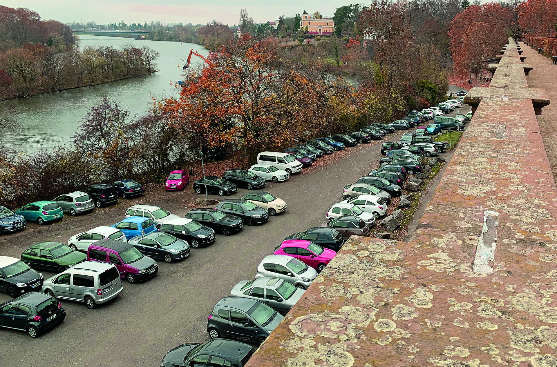 Der ehemalige Parkplatz unterhalb des Schlosses ©Rudolf Keller