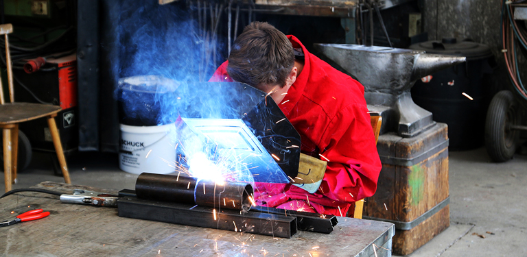 Rohrleitungsbauer*in