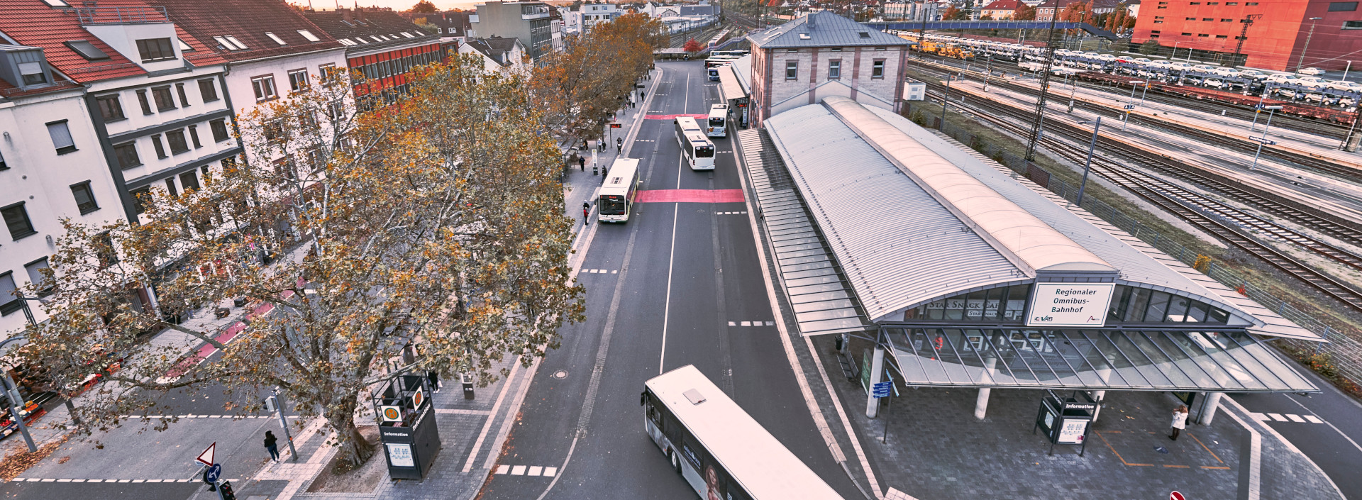 Vogelperspektive vom Bahnhof