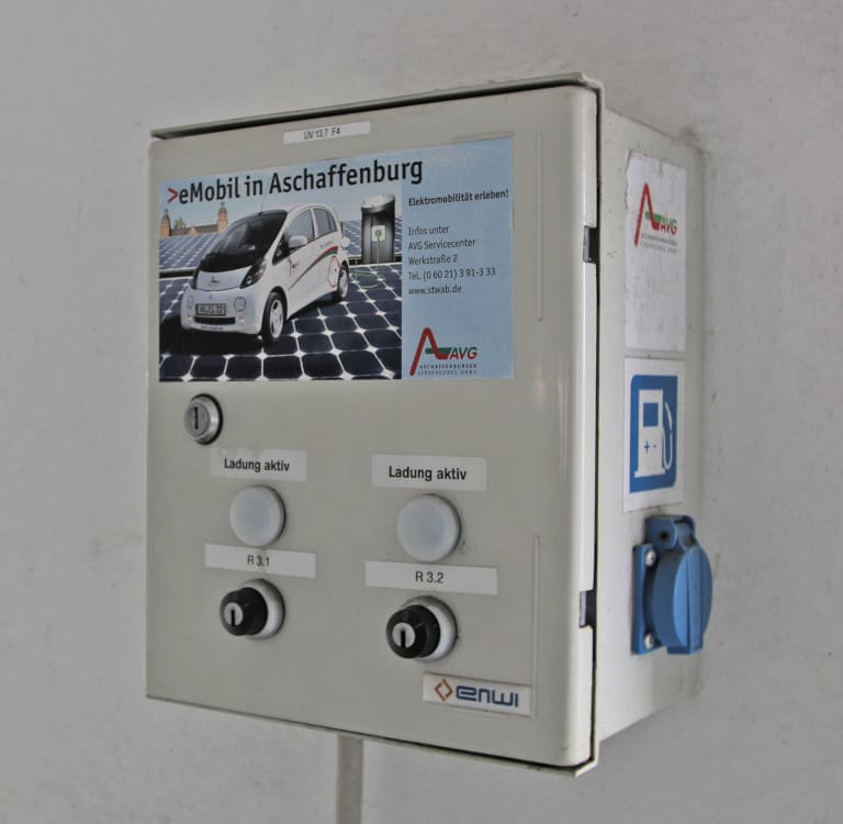 E-Ladestation im Parkhaus