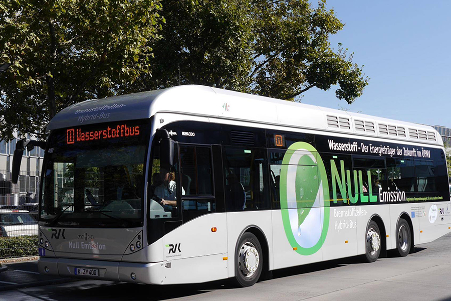 Brennstoffzellenbus von der Firma van Hool