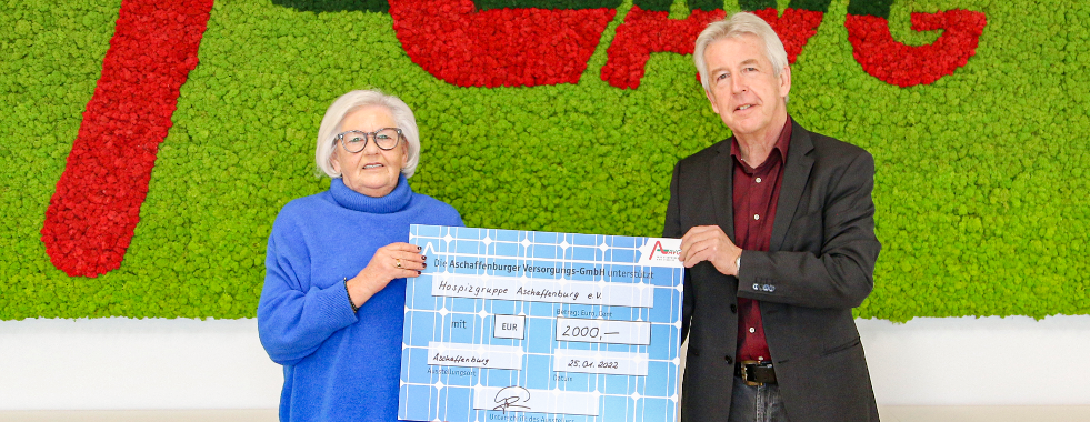Frau Groha (Hospizgruppe Aschaffenburg), Dieter Gerlach (Werkleiter)
