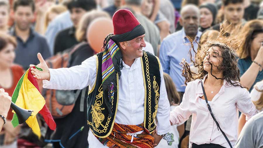 Fest Brüderschaft der Völker Fest Brüderschaft der Völker