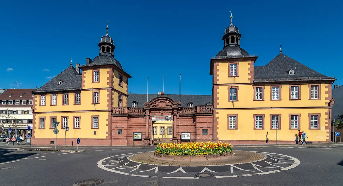 Schönborner Hof (Foto: Till Benzin, 2019)