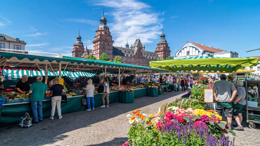 Aschaffenburger Wochenmarkt Aschaffenburger Wochenmarkt (Foto: Till Benzin)