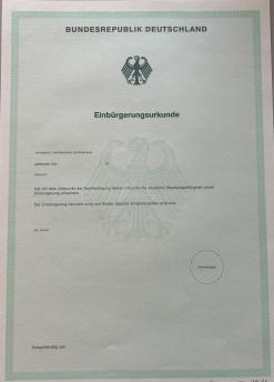  Einbürgerungsurkunde