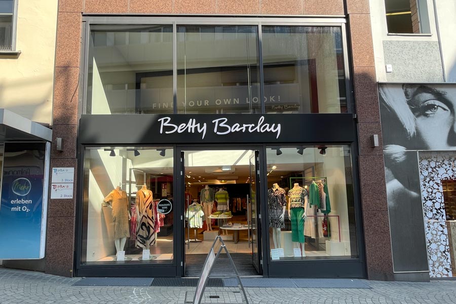 Betty Barclay Store