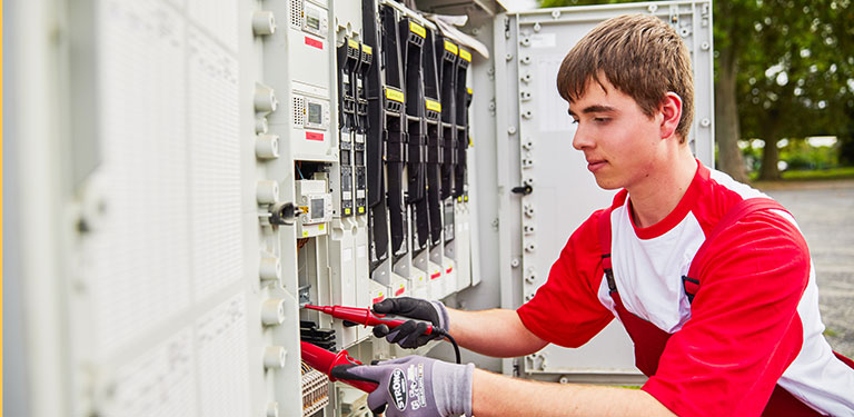 Elektroniker f. Energie- u. Geb&auml;udetechnik