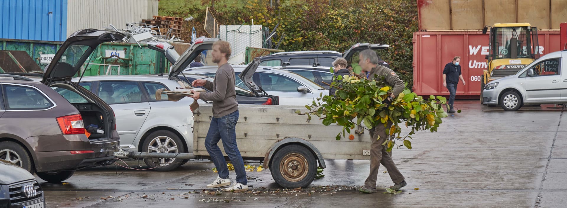 Foto Parkplatz des Recyclinghofs