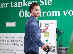 Strom tanken mit der Stadtwerke-Karte