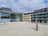 Theaterplatz mit Sonnenuhr &copy; Stadt Aschaffenburg, Waltraud Gulder
