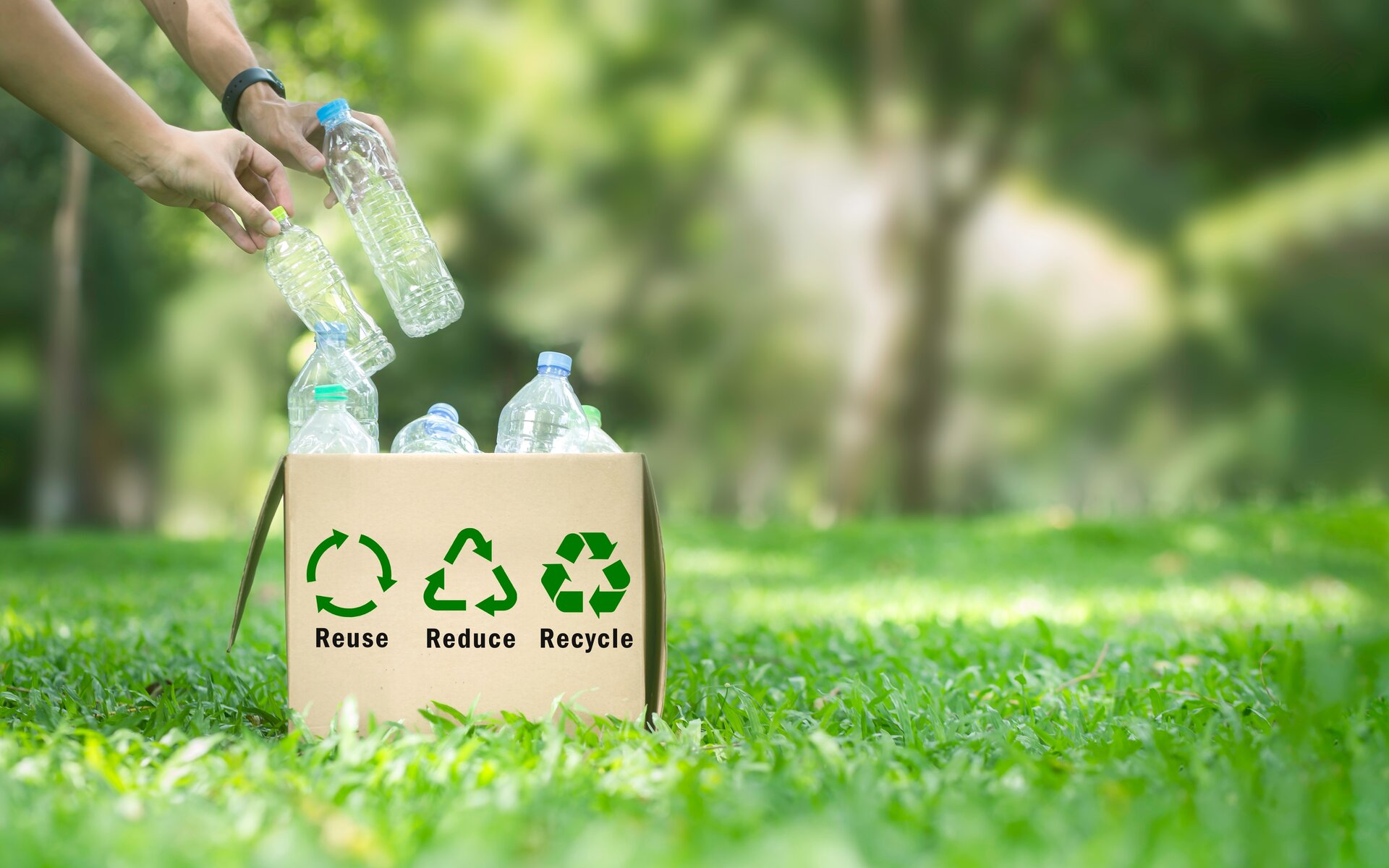 Symbole zu Reduzieren, Wiederverwenden und Recycling