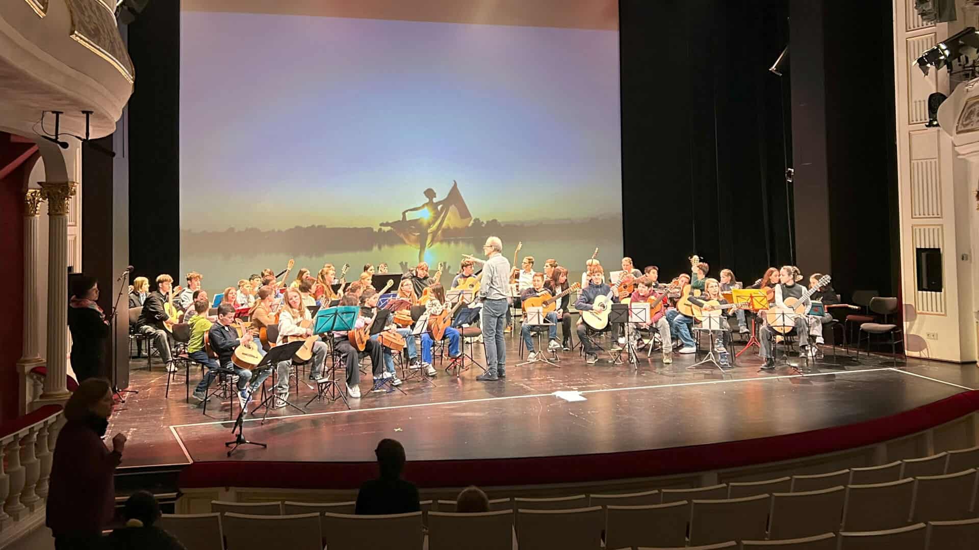 An die Saiten, fertig, los! - Gitarrentage Aschaffenburg